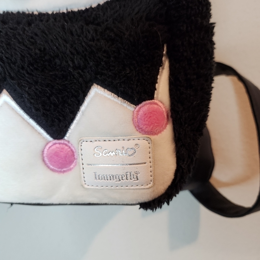 Lounge Fly Sanrio Kuromi Black Sherpa Backpack Collectors Edition - Picture 3 of 5